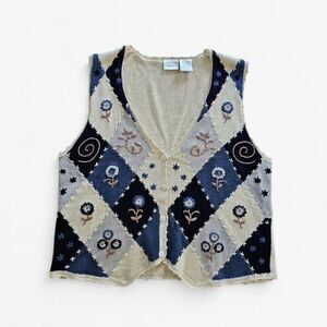 Vintage Stonybrook Knit Crochet Detail Blue Floral Embroidered Patchwork Vest L